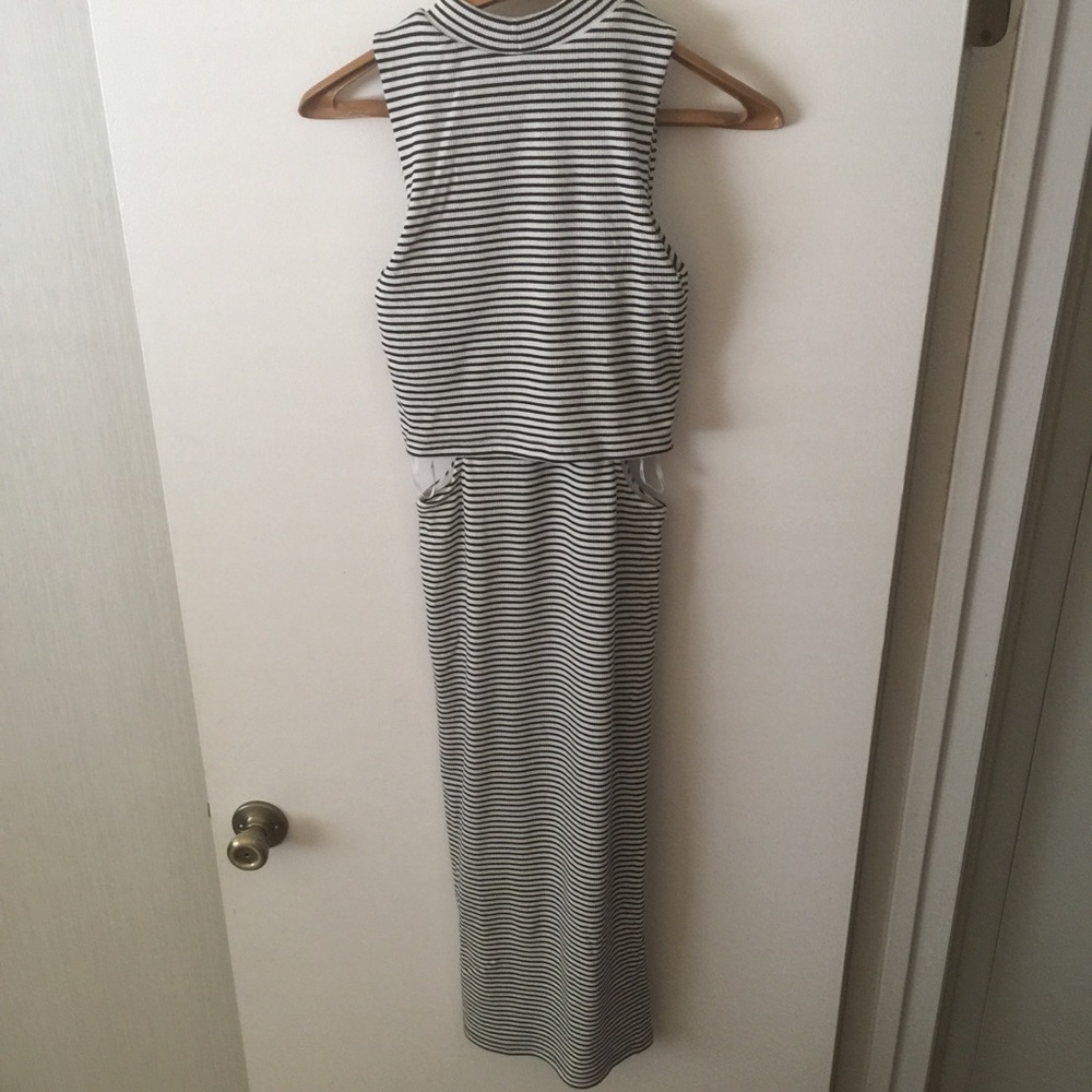 👗 MINKPINK dress - Picture 2 of 5